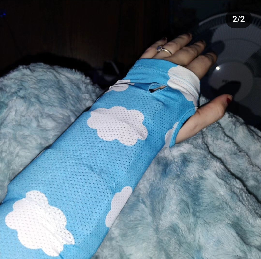 Blue Clouds IV Cover (2 Pack): Stylish Chemo-Friendly Medical Device Cover